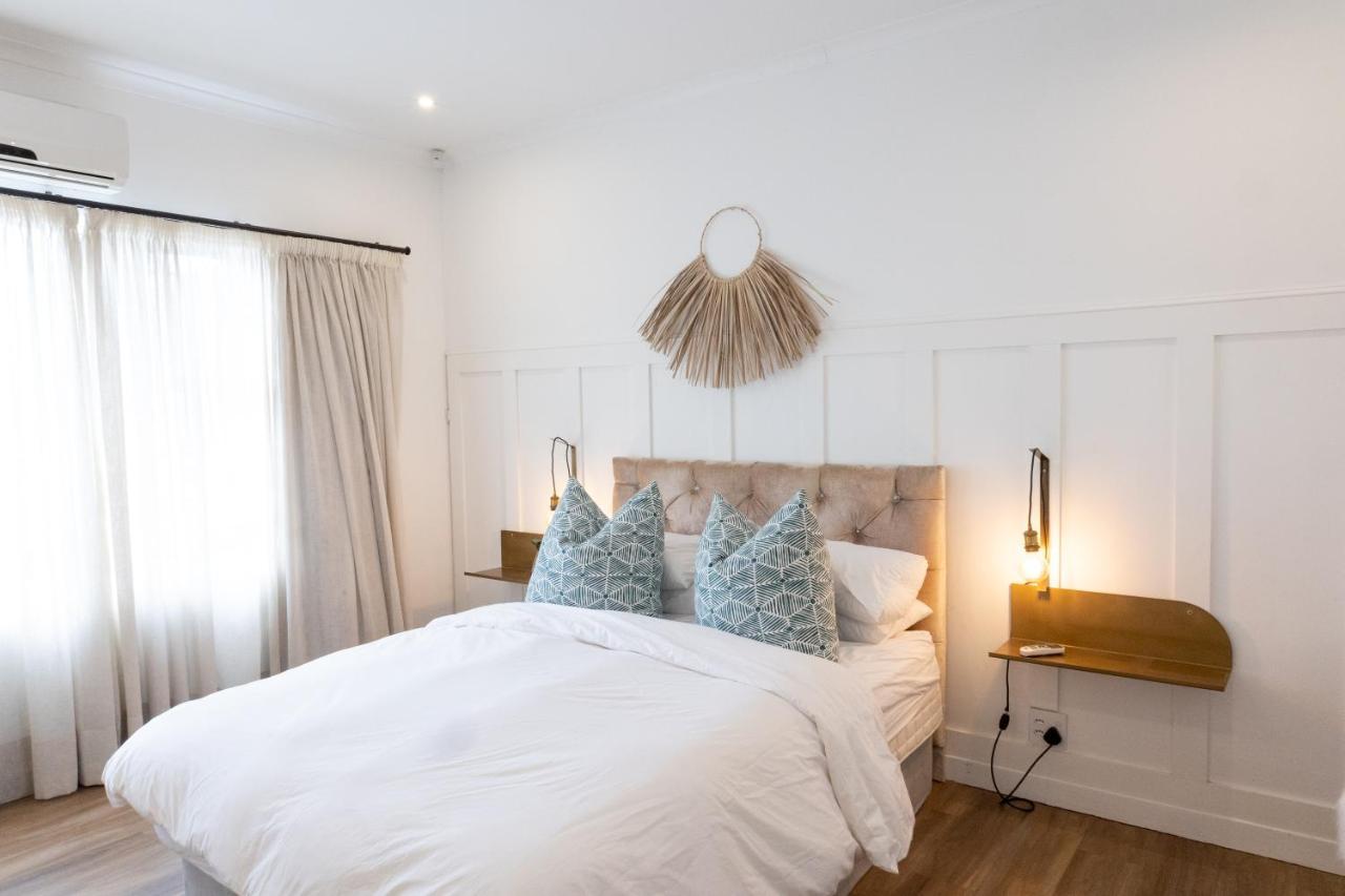 Villa Peaceful Modern With Private Garden In North *